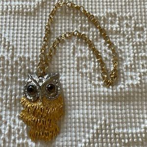 Beautiful Owl Gold & Silver Pendant with Glass Eyes Articulated Body